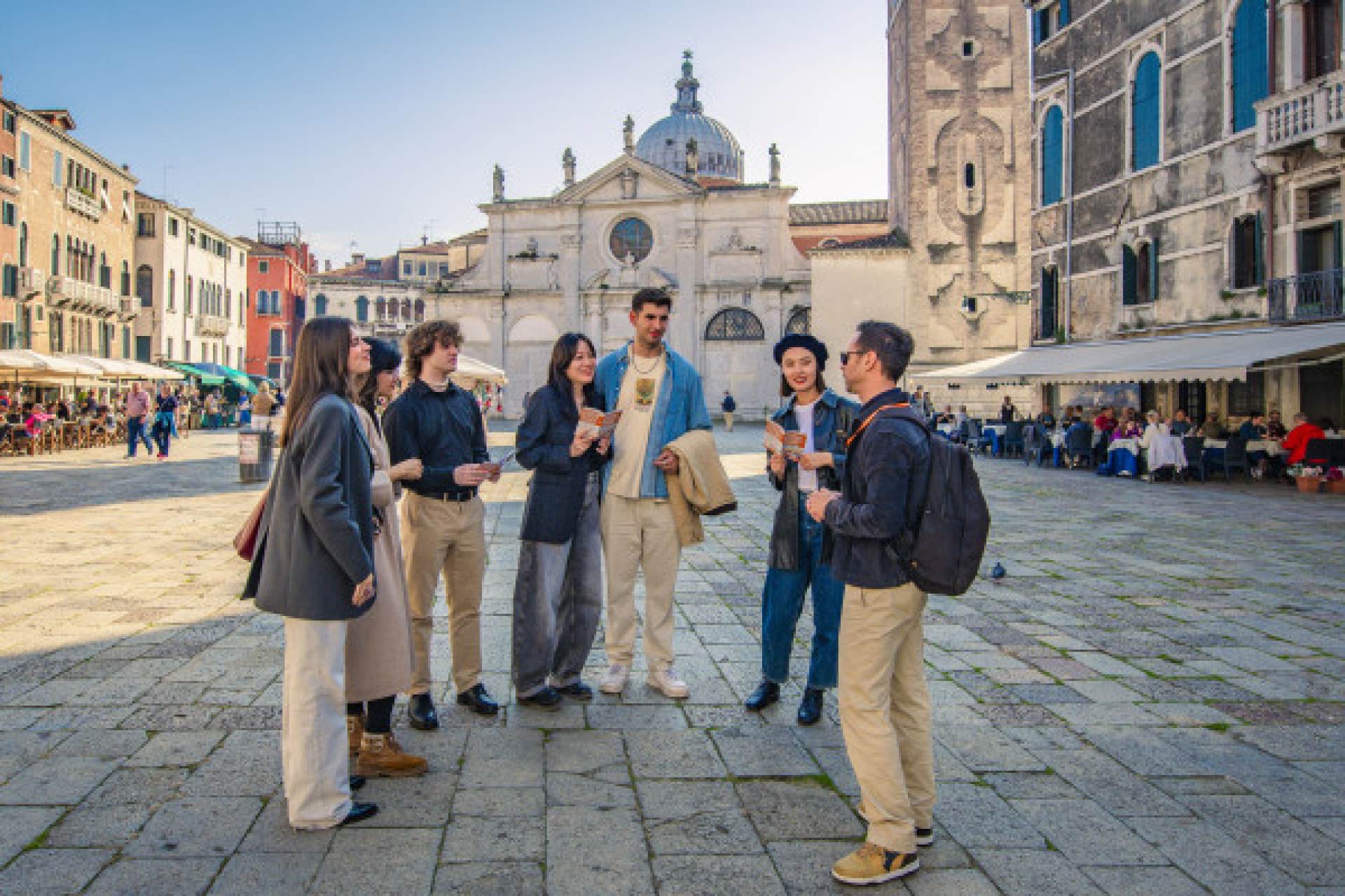 Visite guidée à pied et promenade en gondole
