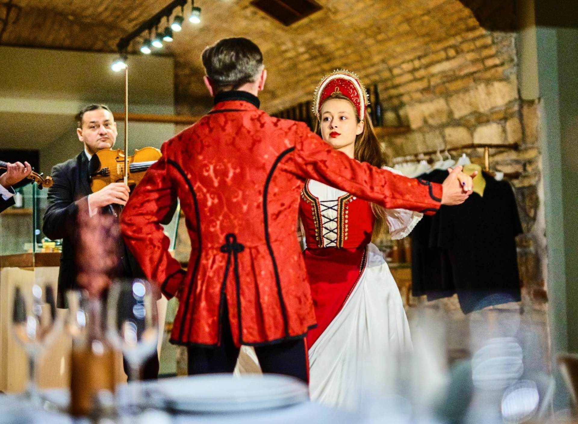 Spectacle de Danse Folklorique Hongroise et Concert