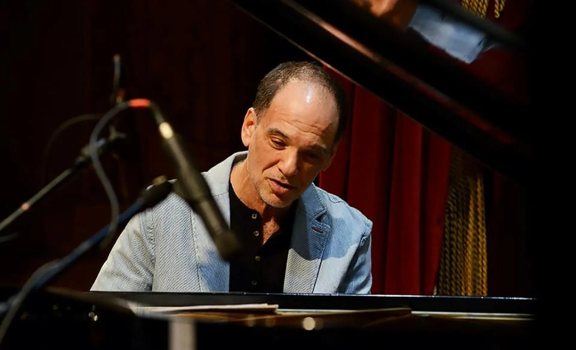 Adrián Iaies Solo