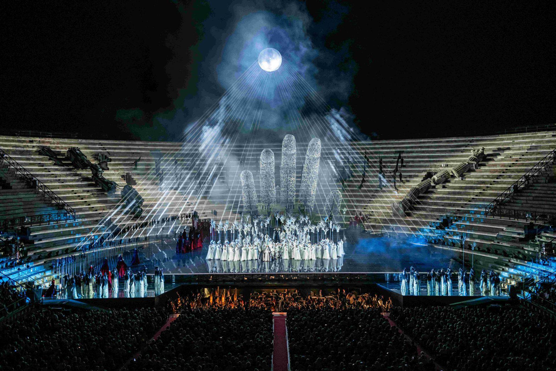 Aida di cristallo 2026