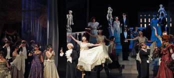 Летучая мышь