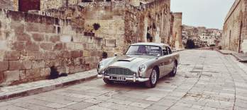 Джеймс Бонд, Скайфолл в Концерте вживую