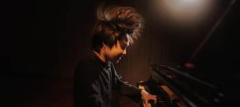 Fujita, Royal Philharmonic Orchestra und Petrenko