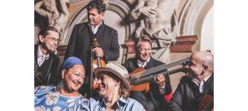 Ernst Molden and Neue Wiener Concert Schrammeln feat.Tini Kainrath