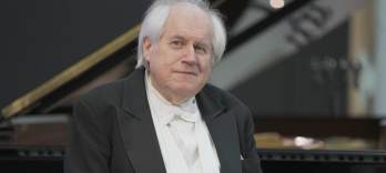 グリゴリー・ソコロフ、ピアノ