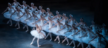 白鳥の湖 プラハ国立歌劇場