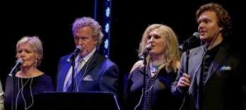 Andy Lee Lang と The Morris Family, Acapella Gospel Christmas