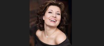 マリナ・レベカ