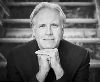 Маркус Штенц дирижирует Ребелем, Гайдна и Шуманом