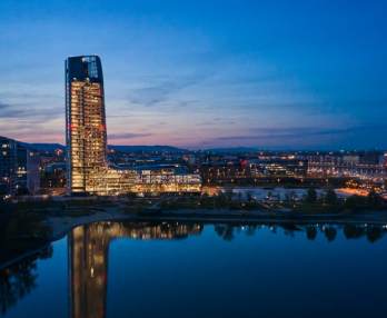MOL Campus Skydeck