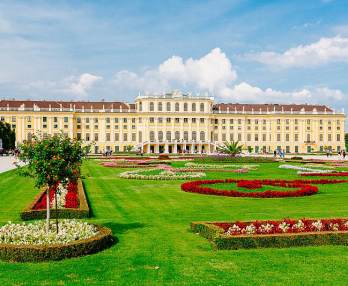Тур по дворцу Шенбрунн и по городу Вены