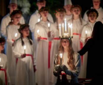 Lumini și Cântece Lucia