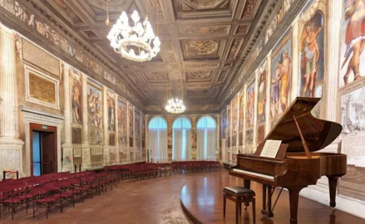 Violin Love in Padua
