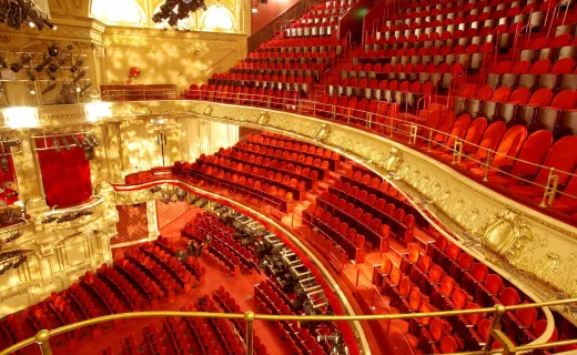 Théâtre Mogador