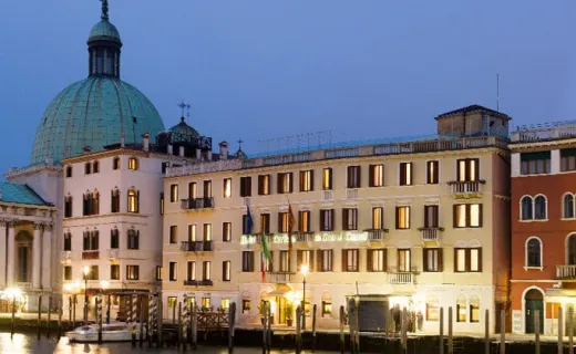 Hotel Carlton en el Gran Canal