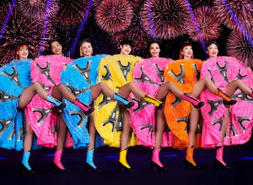 Paradis Latin Cabaret - Mittagessen & Show
