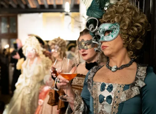 Ball Masque Tiepolo