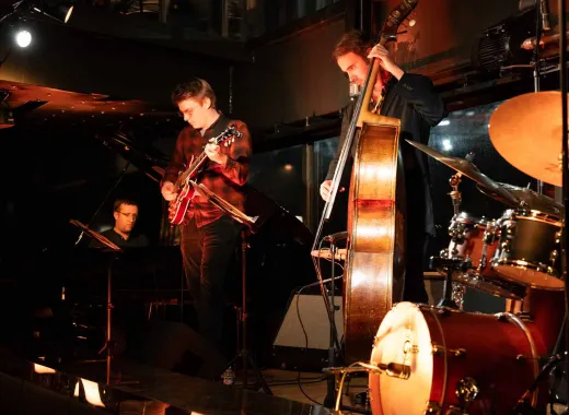 Seine River Jazz Dinner Concerts at Le Son de la Terre