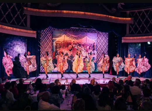 La Nouvelle Eve Cabaret Show