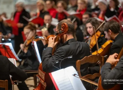Grand Concert of Traditional Christmas Carols