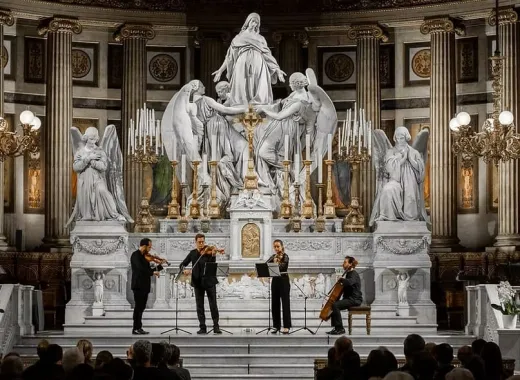 Las Cuatro Estaciones completas de Vivaldi, Una pequeña serenata nocturna de Mozart