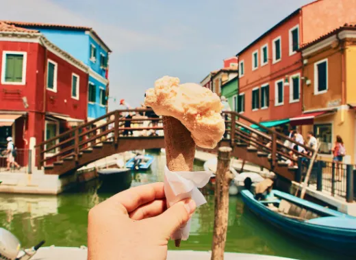 Tour in barca di mezza giornata alle 2 isole